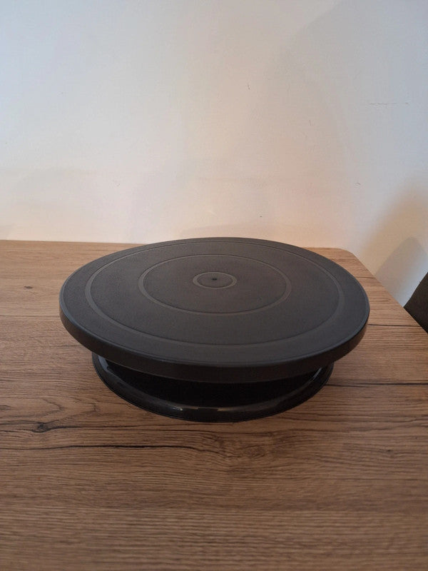 Multi-function turntable – Ideal for baking, painting and ceramics! 🎨