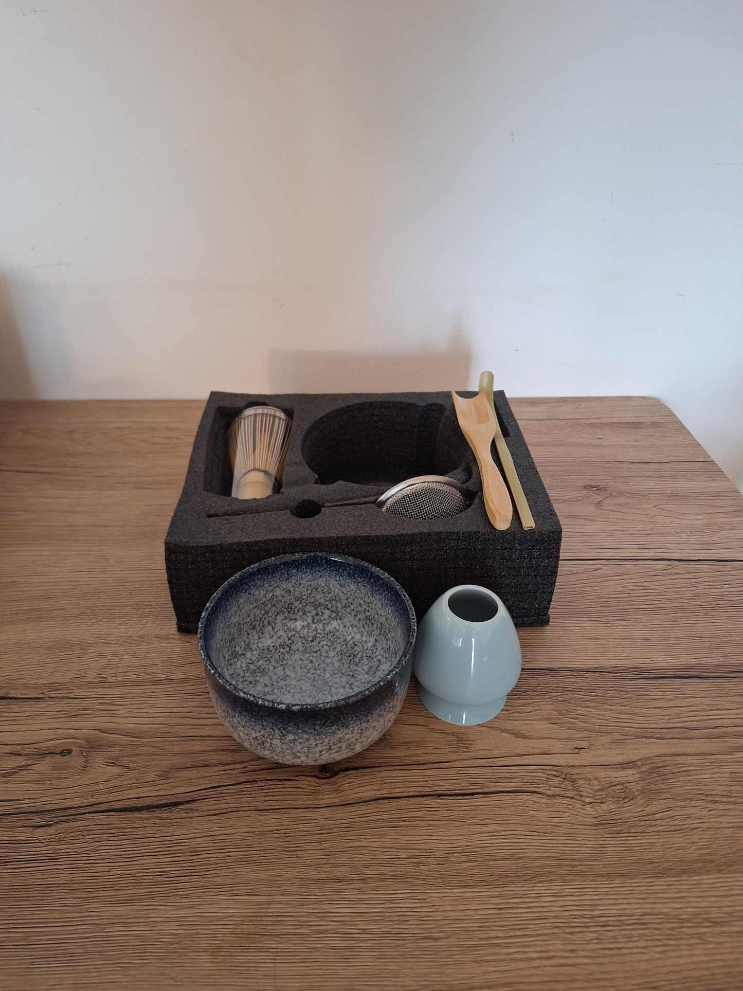 Aozora (青空) — Blue Sky Matcha Box - A breath of freshness and serenity