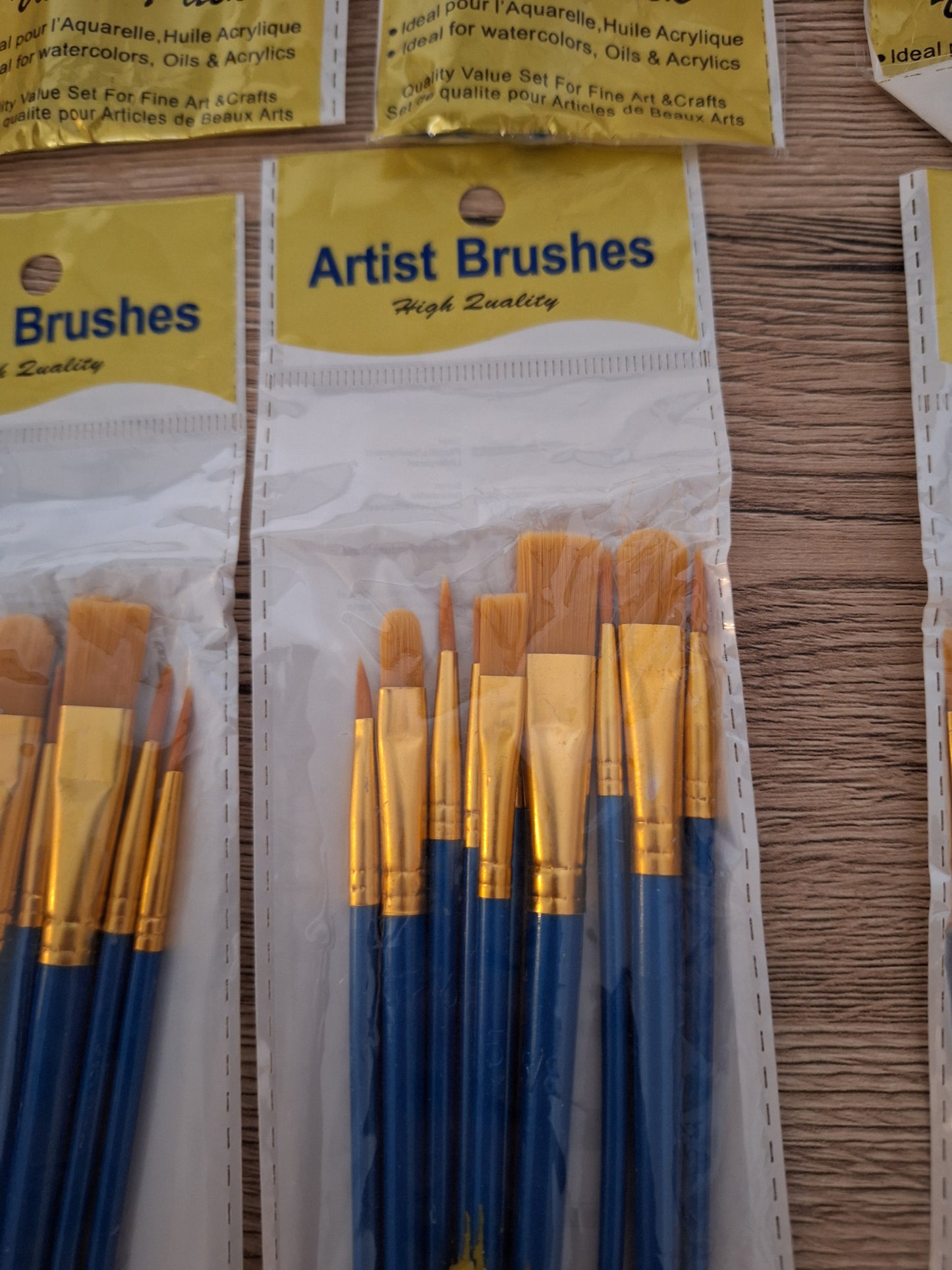 Pack of 40 brushes - Premium nylon - Black, blue or purple handle