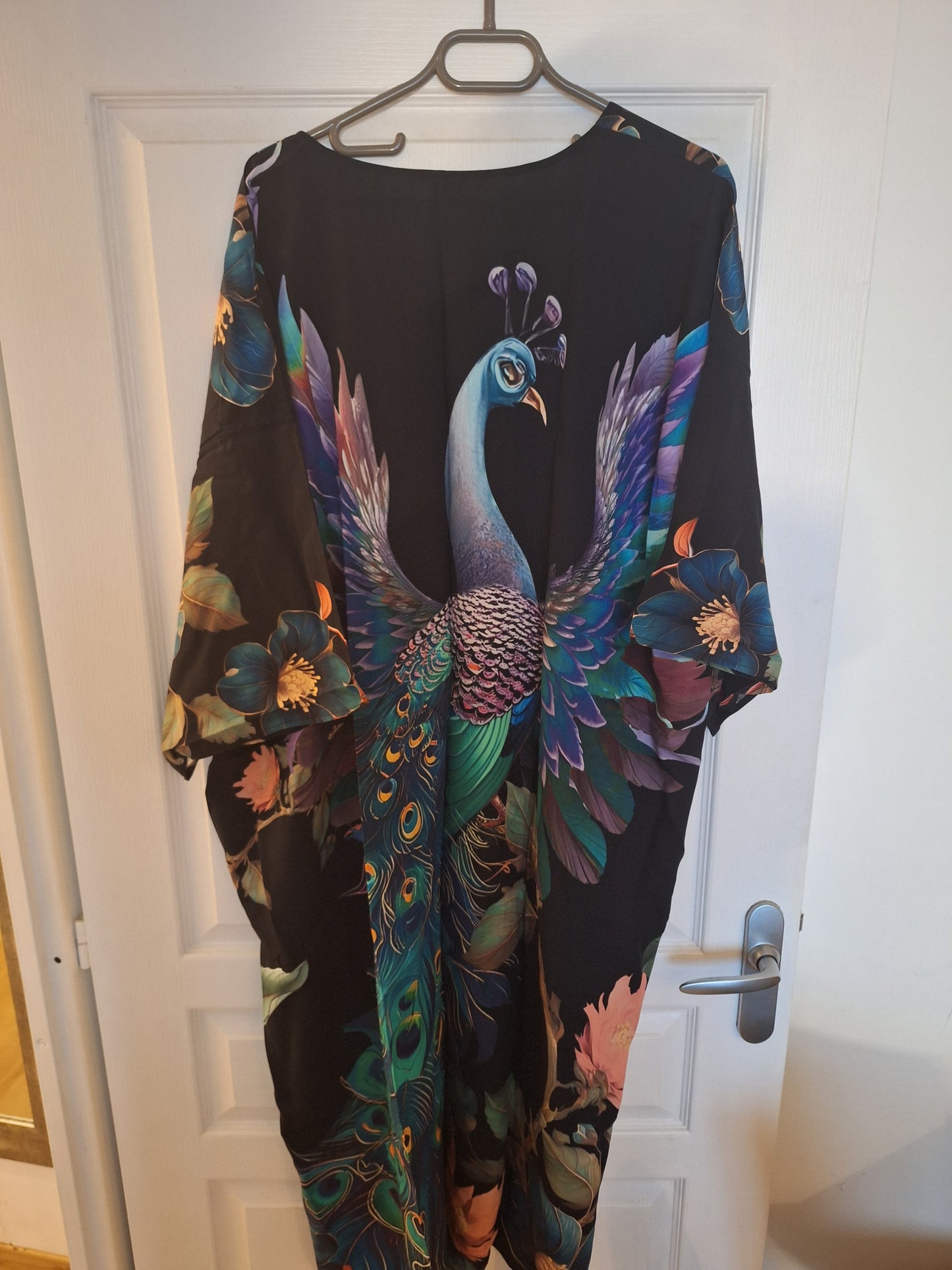 Peacock Print Kimono - Plus Size 🌸 | Black Bohemian Cardigan for Beach or Vacation