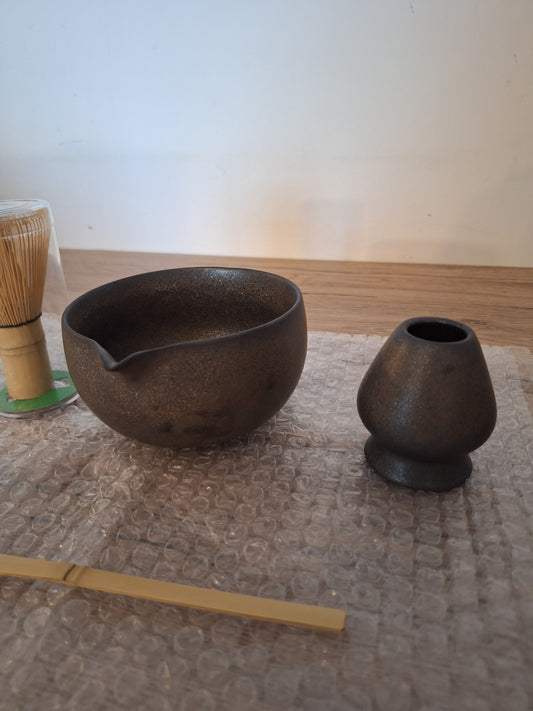 Wabi-Sabi (侘寂) Set 4 pièces pour thé matcha – Éclats d'ombre