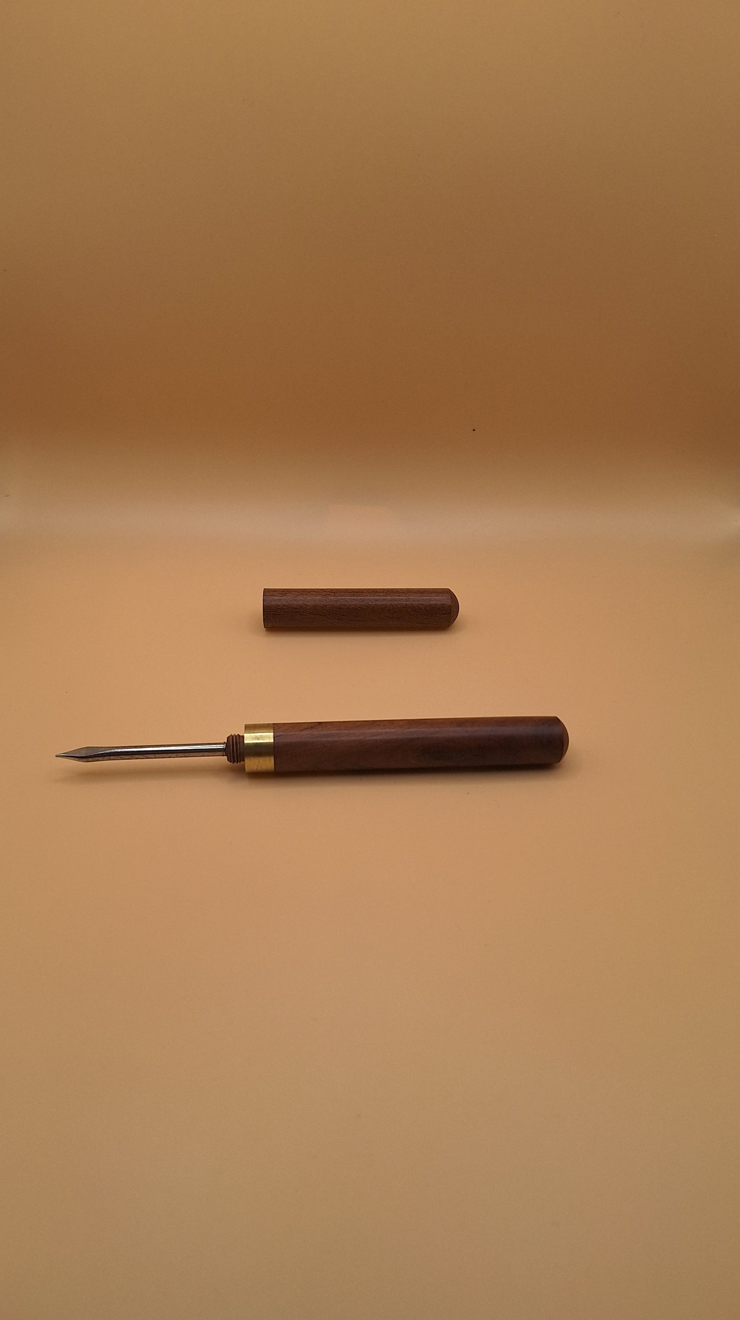 Mahogany Wood Tea Knife – Elegance & Precision for Pu'er Tea