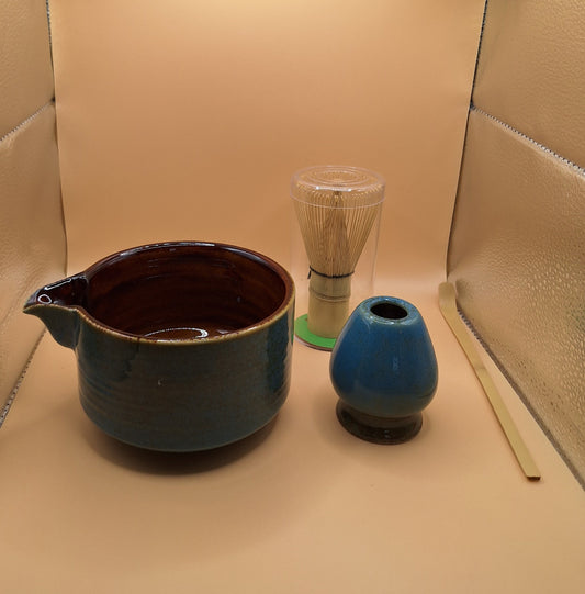 🌊 Set Matcha “Aokuchi” – Éclat de bleu, force de feu