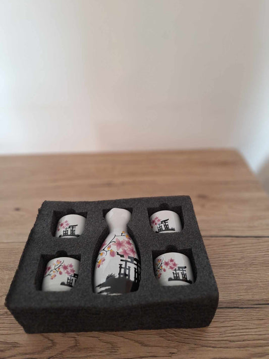 🌸✨ Magnifique ensemble de saké japonais en céramique peinte à la main 6 Pièces en Céramique ✨🌸