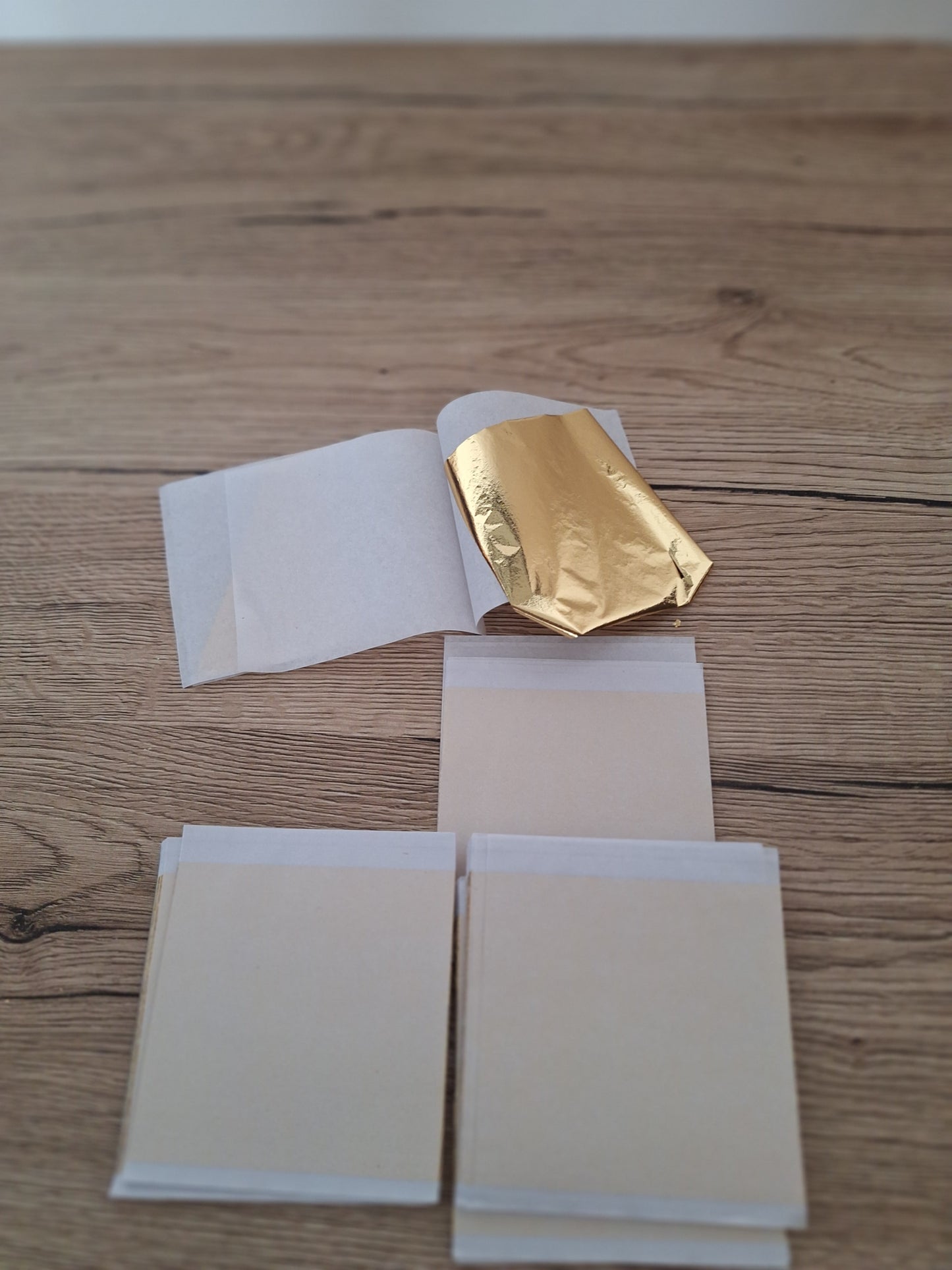 100 Gold Leaf Sheets – Art Paper for DIY, Scrapbooking & Home Decor