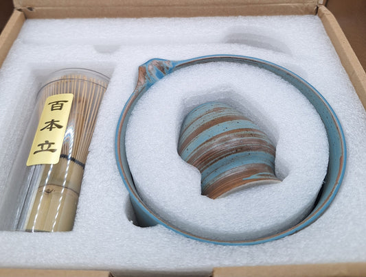 🌌 “Kogarashi no Umi” 木枯らしの海 – La Mer du Vent d’Hiver Kit de Matcha