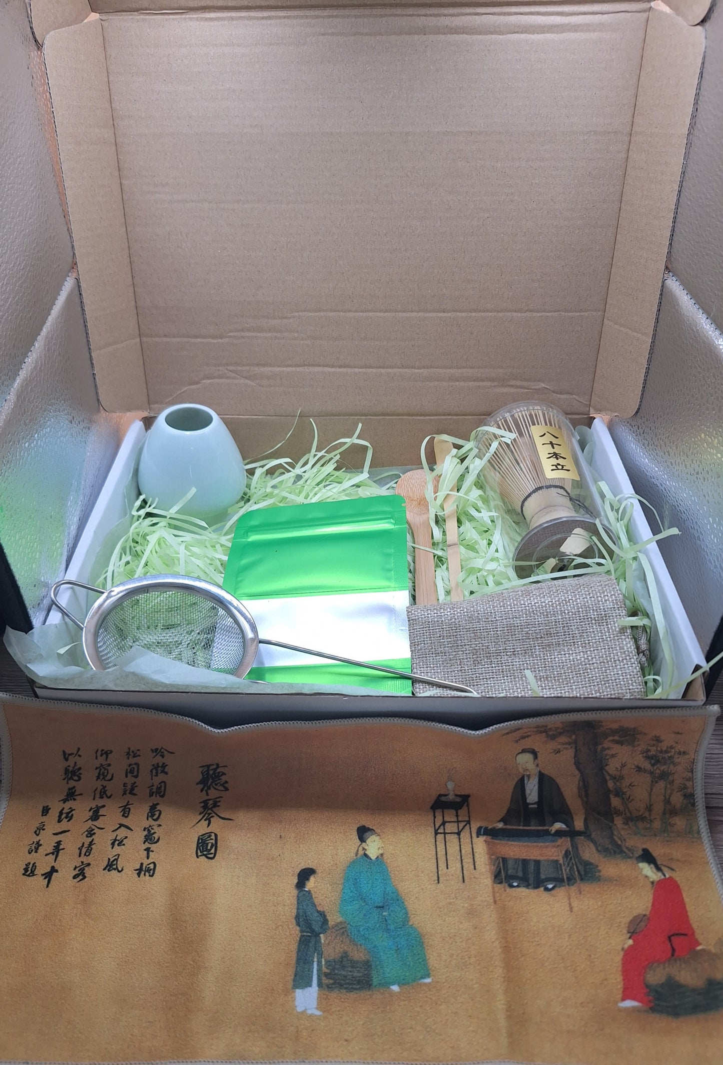 Matcha gift set with whisk, holder, bamboo spoons, pouches and matcha bag - Style of your choice