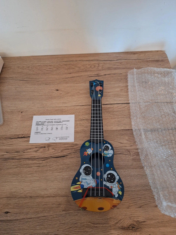 🌟 Magnifique ukulélé pour enfants - Thème astronaute 🚀🎶