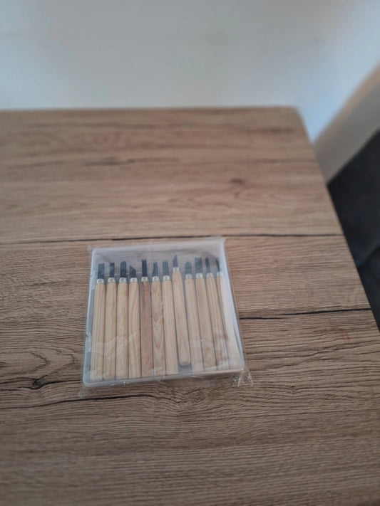 🪵 12 Piece Wood Carving Tool Set - Ideal for Beginners &amp; Experts 🪵 Box Included
