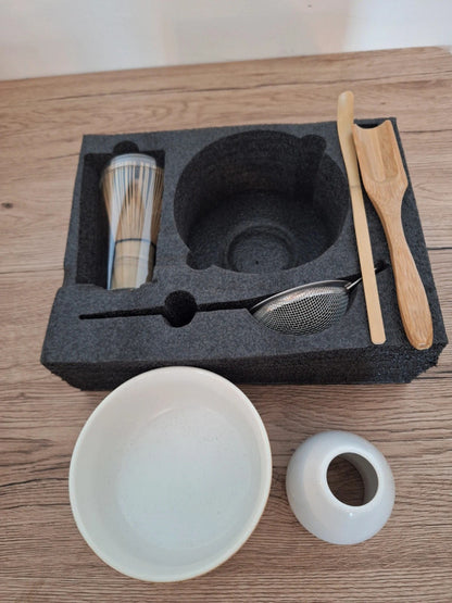 Shirokage (白影) — Coffret Cérémonial Matcha Pureté Blanche