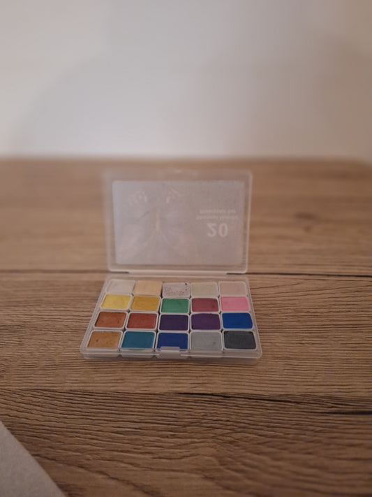 🎨 Set of 20 Shimmering Metallic Watercolors 🎨