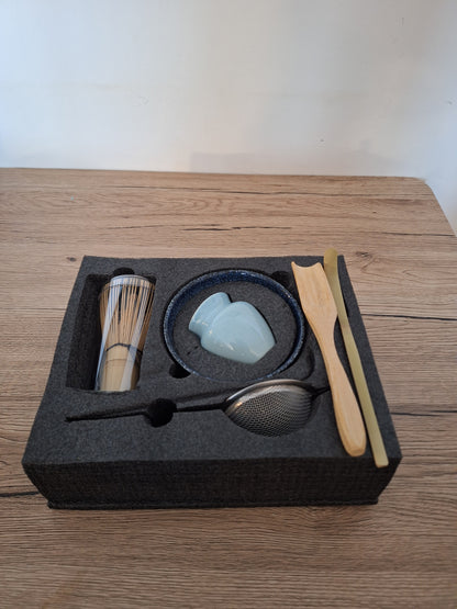 Aozora (青空) — Blue Sky Matcha Box - A breath of freshness and serenity