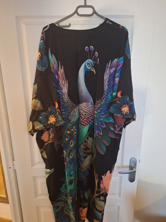 Peacock Print Kimono - Plus Size 🌸 | Black Bohemian Cardigan for Beach or Vacation