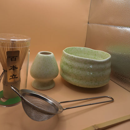 🟢 **Set Matcha 5 pièces – Mekimeki (メキメキ) Le Pointilliste