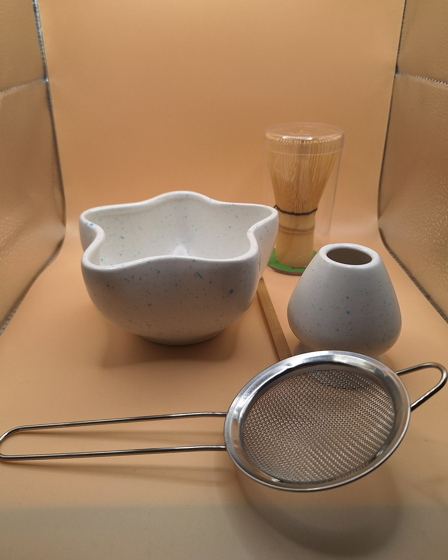 🌸 Set de Matcha Japonais 4 pièces en céramique  “Hoshi no Umi” – 海の星 (Étoile de Mer) 🌸