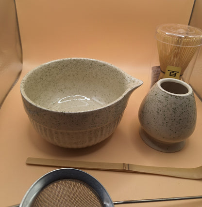 🍃 Kit Matcha “Nagomi - "和み" – Vanille de Madagascar” 🌸
5 pièces en céramique