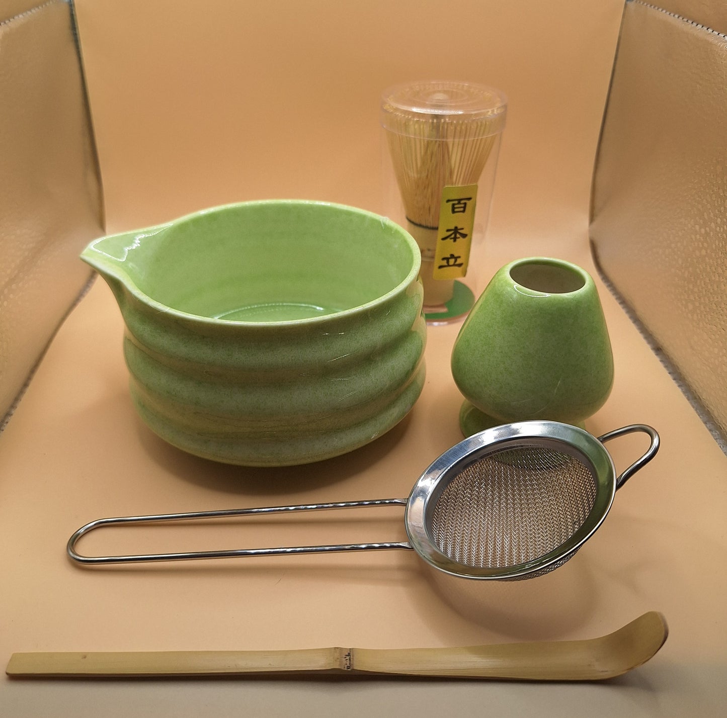 🟢 **Set Matcha 5 pièces – Mekimeki (メキメキ) Le Pointilliste