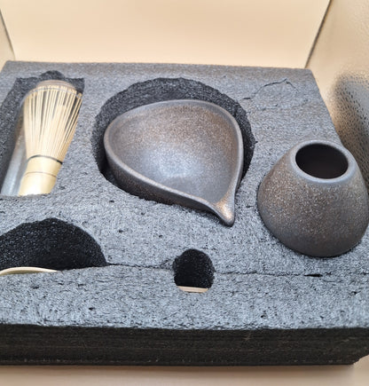 Wabi-Sabi (侘寂) Set 4 pièces pour thé matcha – Éclats d'ombre