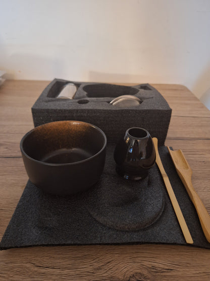 🌿Yoru no Shizuku (夜の雫) — Coffret Matcha Goutte de Nuit en céramique