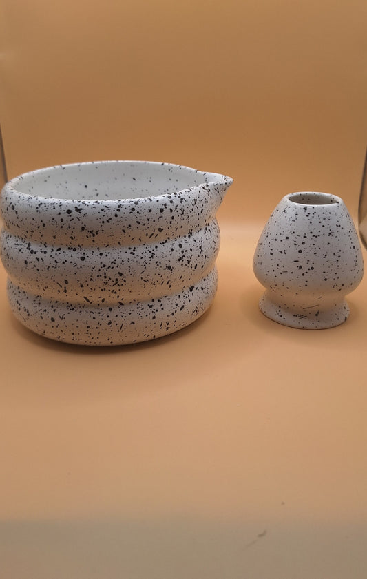 ⚪🐾 2-piece Matcha Set “DoruDoru” ドルドル – Dalmatian Heart