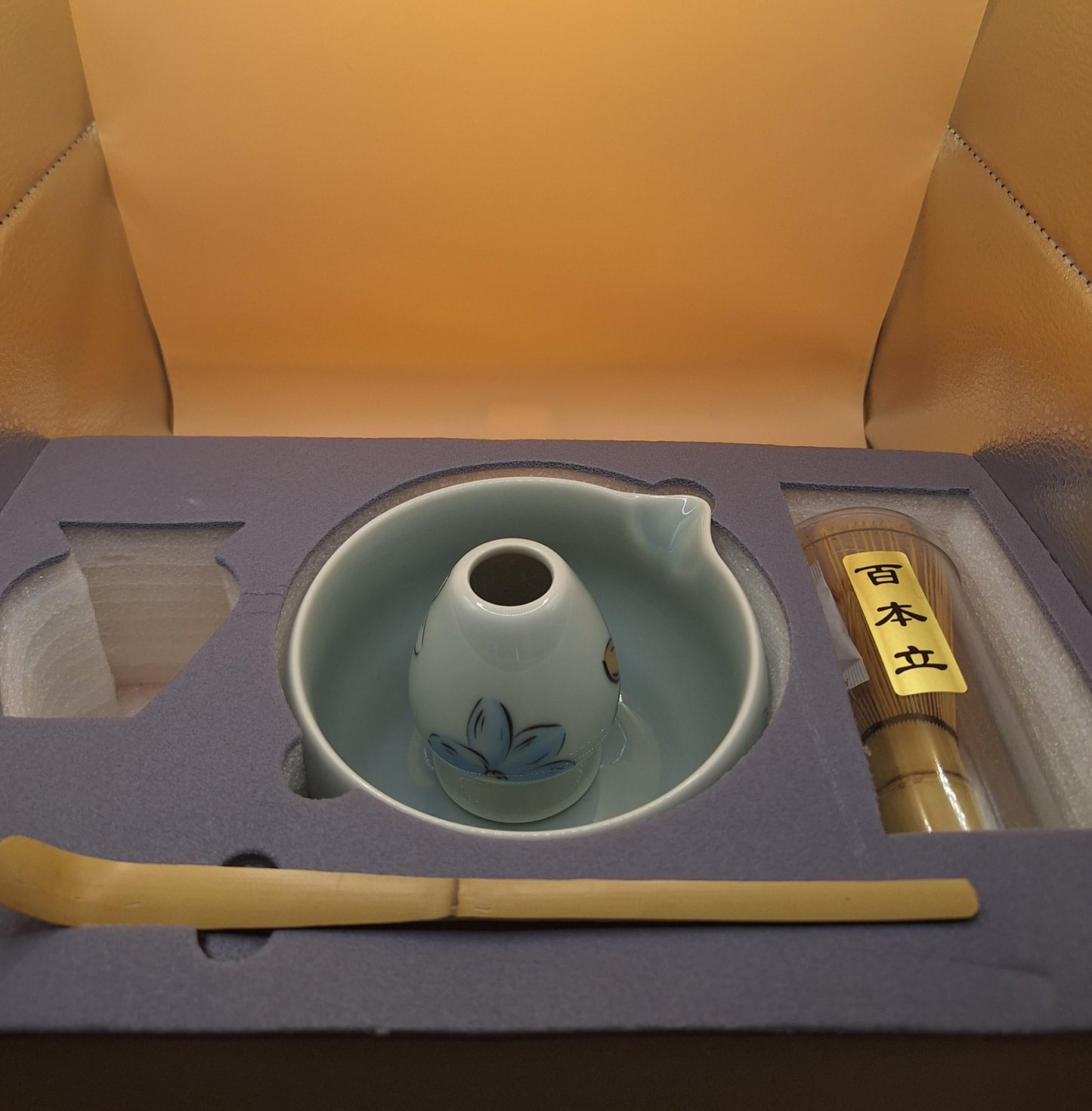 💠Kit de Matcha en Porcelaine « Hana no Kori » 花の氷  Fleurs glacées (4 pièces)