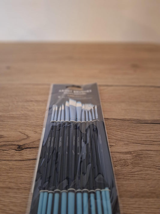 Premium 12-Piece Artist Brush Set – For All Your Artistic Creations 🎨