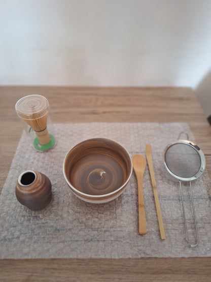 Tsukikasa (月笠) — Moon Veil, Matcha Ceremonial Box