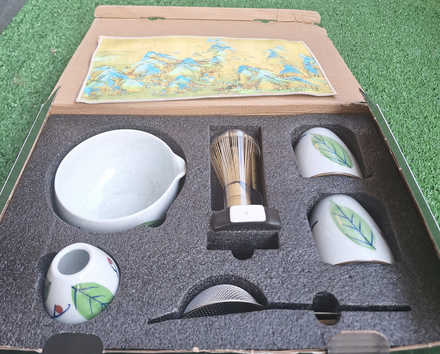 🍃 Set de Matcha 9 pièces en céramique “Momiji no Ha” もみじの葉 | L’élan feuillu