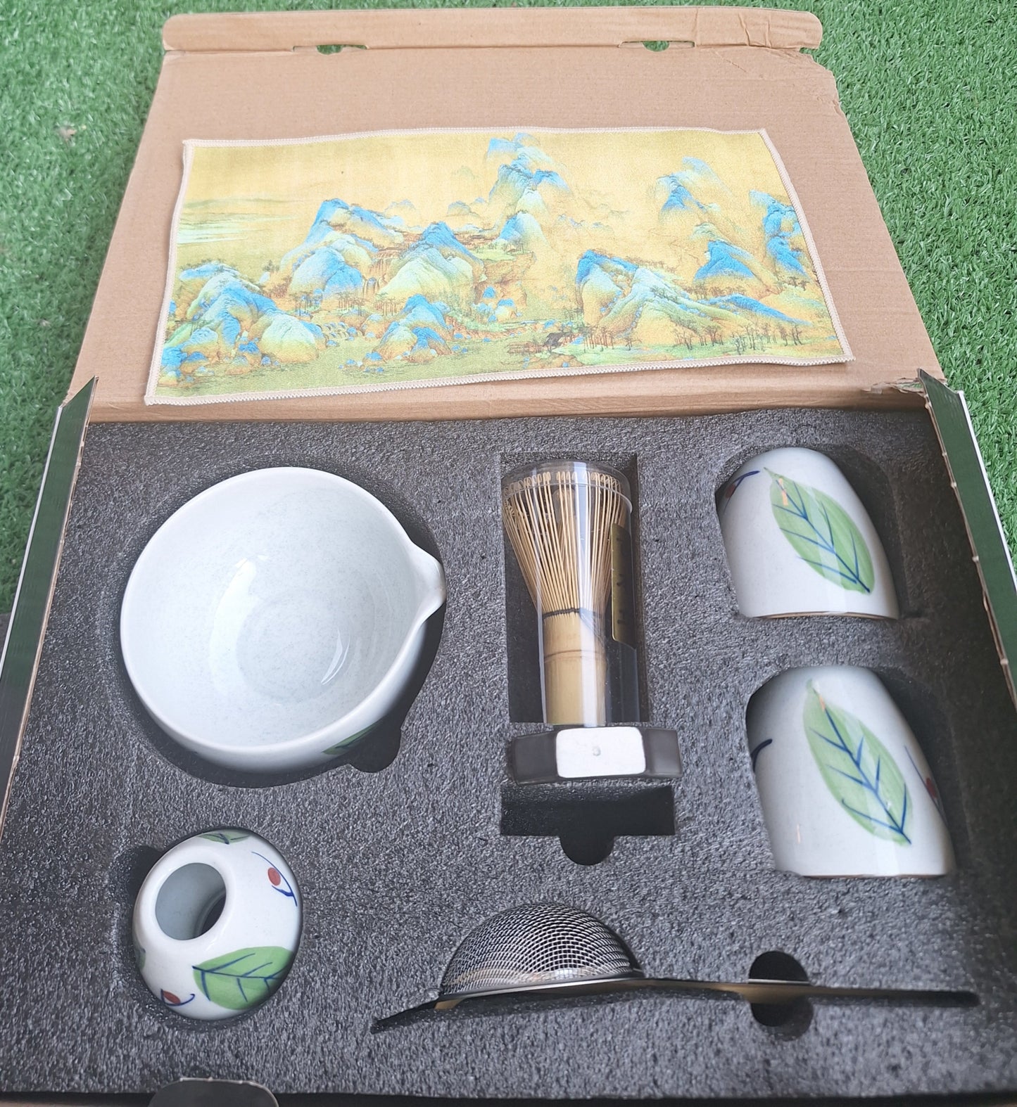 🍃 Set de Matcha 9 pièces en céramique “Momiji no Ha” もみじの葉 | L’élan feuillu