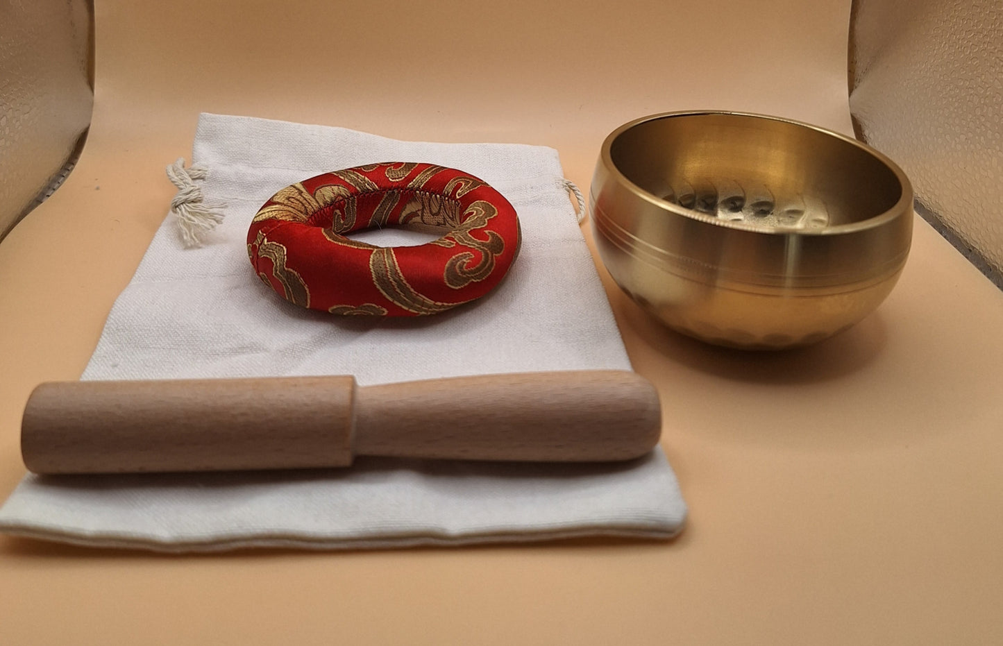 🕉️ Bol Chantant Népalais en Cuivre Martelé – Taille M (8 cm)