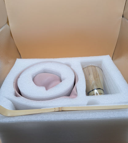 🌸 “Sakura Yoru” 桜夜 – Cherry tree night - Matcha set